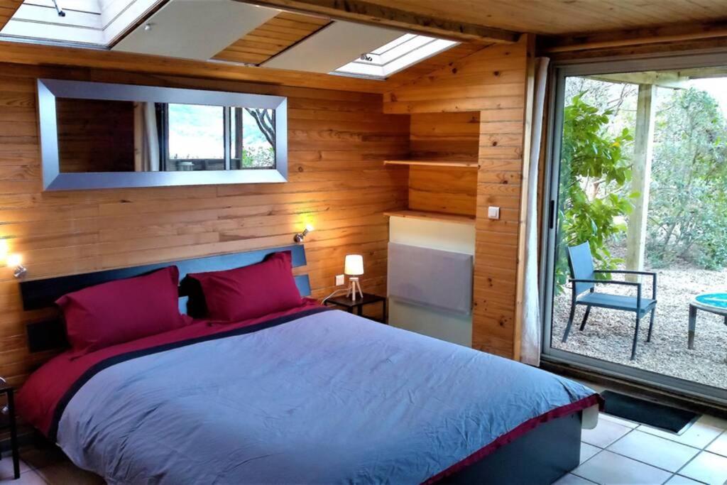 Studio 32M2 - Dans Propriete Avec Vue Imprenable Sur Le Lac Du Salagou Liausson Bagian luar foto