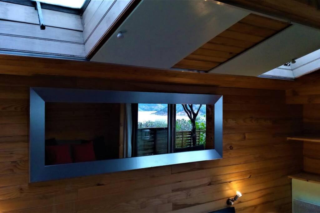 Studio 32M2 - Dans Propriete Avec Vue Imprenable Sur Le Lac Du Salagou Liausson Bagian luar foto